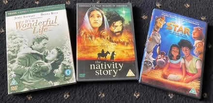 Photo of free 3 Christmas DVDs (Sale M33) #1