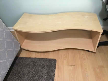 Photo of free Curved shape coffee table (Sturry CT2) #1
