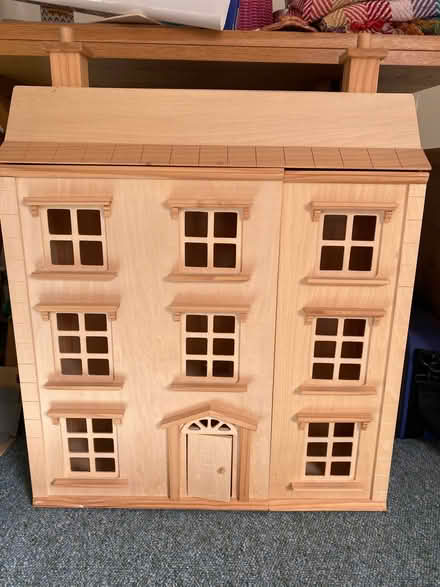 Photo of free Dolls house and furniture (Fleetville AL1) #3