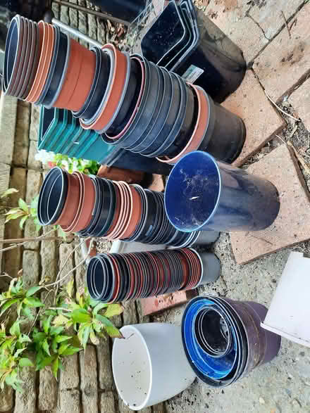Photo of free Plastic pots various sizes (Hollingdean BN1) #2