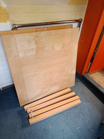 Photo of free Extendable table (Burnham) #2