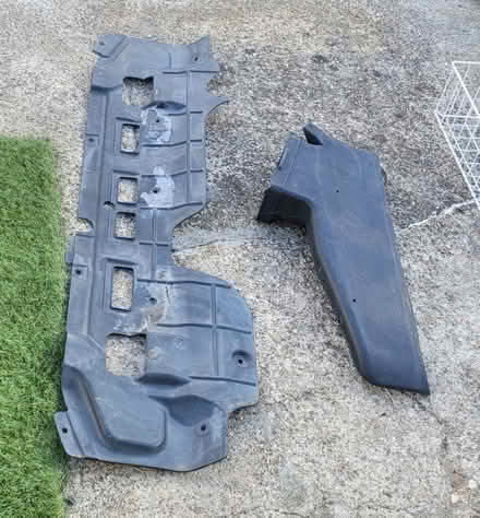 Photo of free mazda bongo parts (TW14) #2