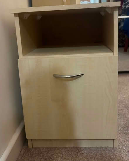Photo of free Bedside cabinet (BR75jQ) #1