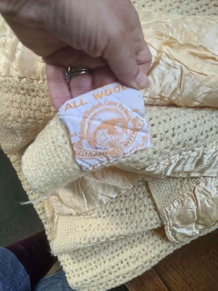 Photo of free Pale yellow wool blanket (Horspath OX33) #1