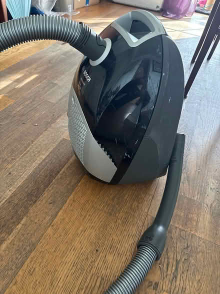 Photo of free Bosch helps 2000 without brush (Shooters Hill SE18) #2