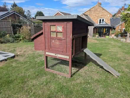 Photo of free Chicken coop (Chalton LU4) #1