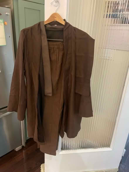 Photo of free Annakin/Jedi child’s costume (Bathurst and College) #3