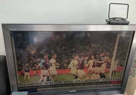 Photo of free Large Sony tv (Bohemia TN34) #1