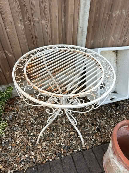 Photo of free Assortment of plant pots and metal patio table (Welwyn AL6) #4