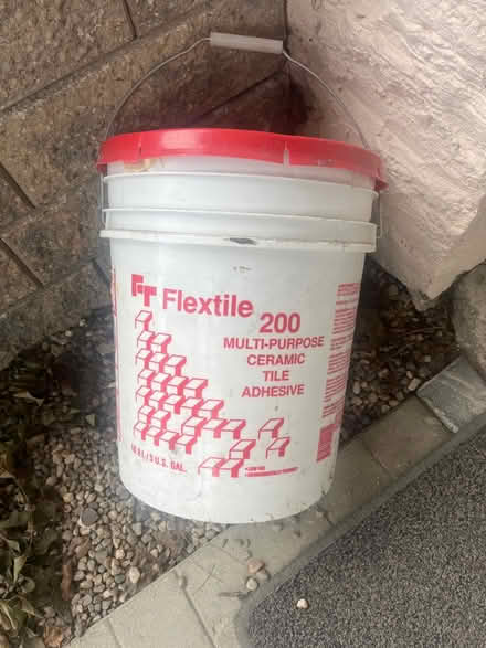 Photo of free tile adhesive (bloor & ossington) #1