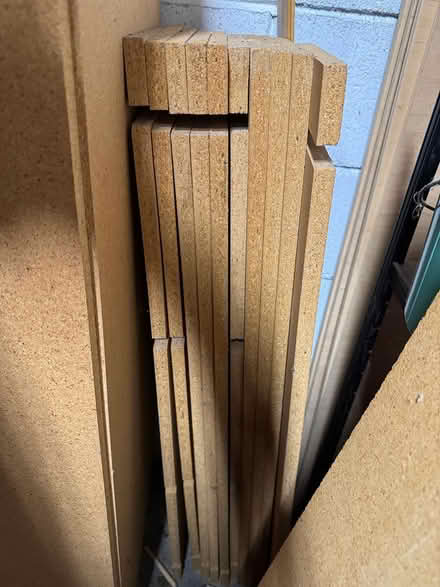 Photo of free press board shelves (Shoreline) #3