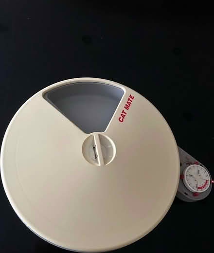 Photo of free Cat feeder (Ravenstonedale CA17) #1
