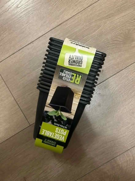 Photo of free Plant pots (Stevenage SG1) #2