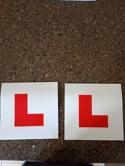 Photo of free L plates (magnetic) (Prestwood HP16) #2