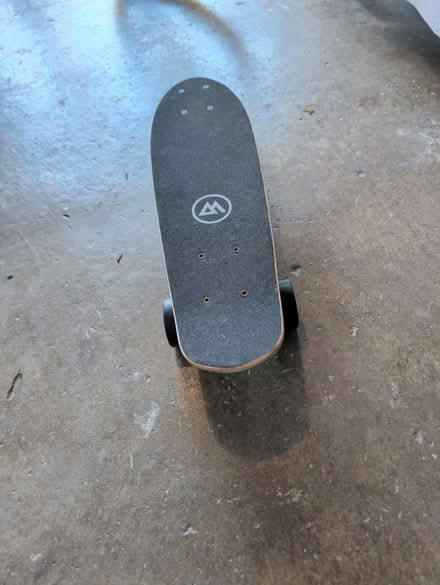 Photo of free Small skateboard for kids (downtown sunnyvale) #1