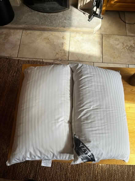 Photo of free 2x Feather pillows - 100% cotton (Littlemore OX4 4) #2