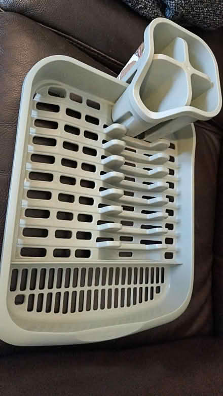 Photo of free Cutlery holder and dish drainer (RG15RA) #1