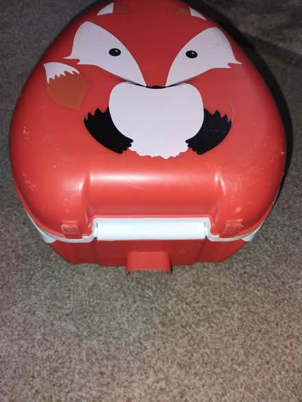 Photo of free Carry potty (billericay CM12) #3