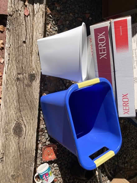 Photo of free Two plastic garbage pails (Foothill Boulevard Cupertino) #1