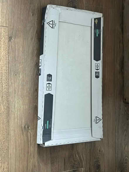 Photo of free Various bathroom tiles (Kentwood RG30) #3