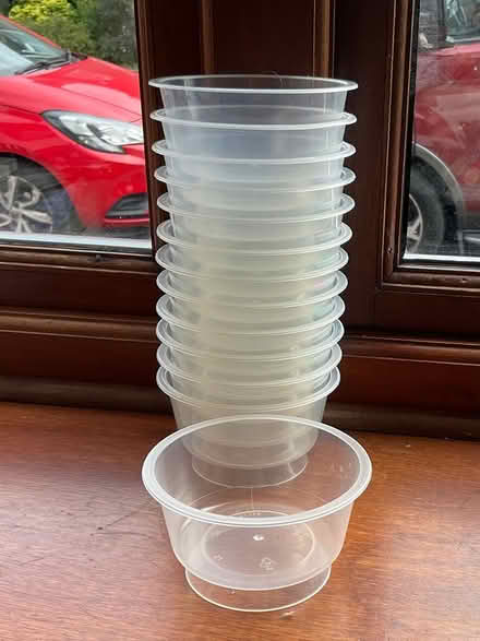 Photo of free Sweet dishes (Near Bromley bus garage BR2) #1