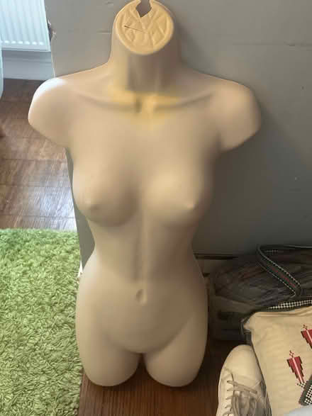 Photo of free Female mannequin (Stockwell) #1