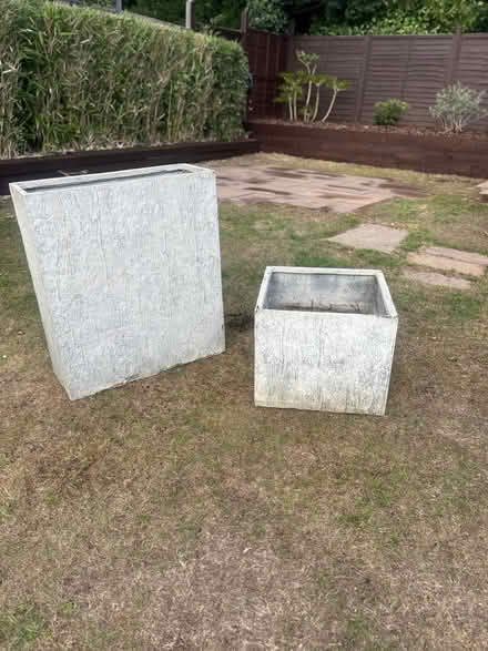 Photo of free Garden Pots (Chipstead Surrey CR5) #1