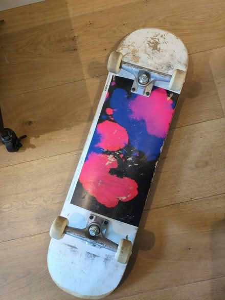 Photo of free Skateboard (SW12) #2