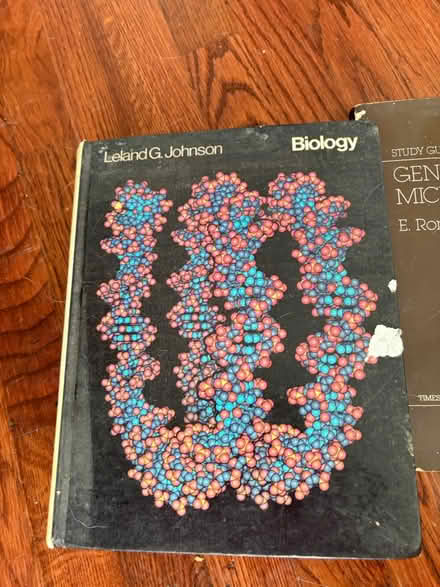 Photo of free College Biology Books (North Yonkers) #3