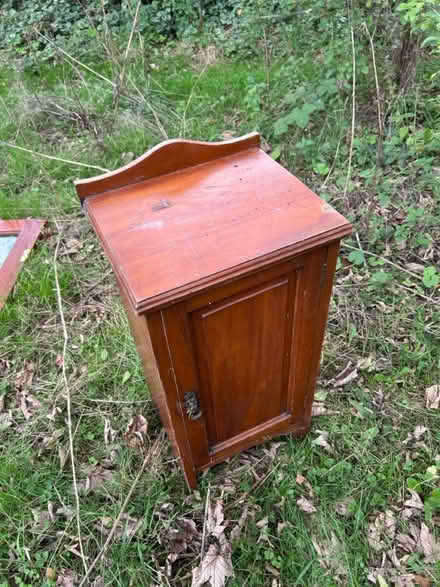 Photo of free 1950,s Bedside Unit (Saughall - CH1) #4