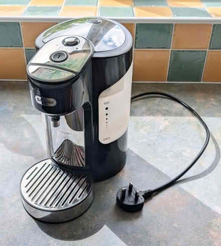 Photo of free Breville hotcup (Alverthorpe WF2) #3