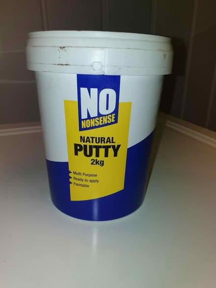 Photo of free PUTTY - NATURAL LINSEED OIL c.1.3kg (ME16 - Allington) #1
