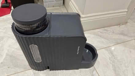 Photo of free pet food & water dispenser station (Nothing Hill W2) #2