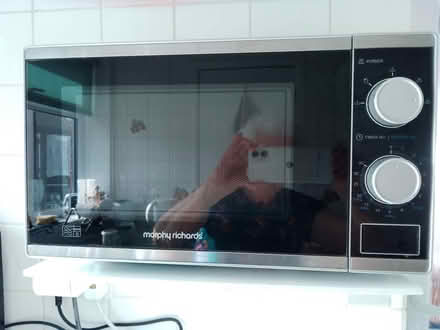Photo of free Miicrowave oven (Sherborne St John. RG24) #1