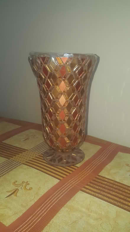Photo of free glass lamp (partially broken) (south) #1