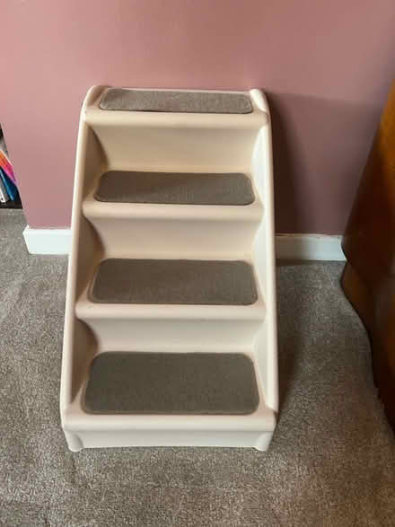 Photo of free Pet stairs (Trowbridge BA14) #3