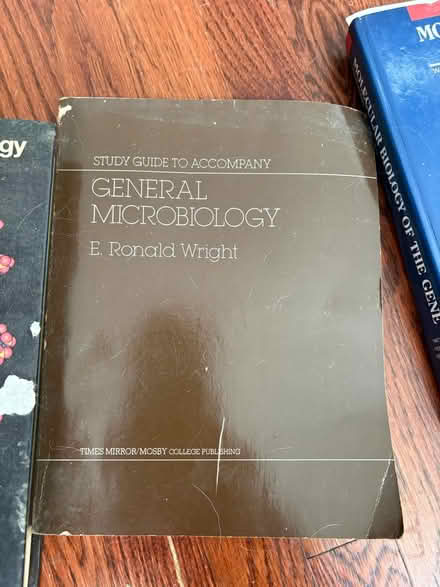 Photo of free College Biology Books (North Yonkers) #2