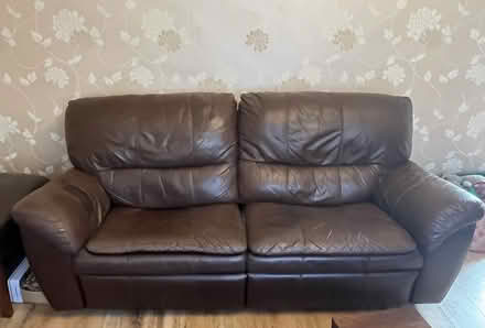 Photo of free 2 x Leather Sofas (Sidcup DA14) #4