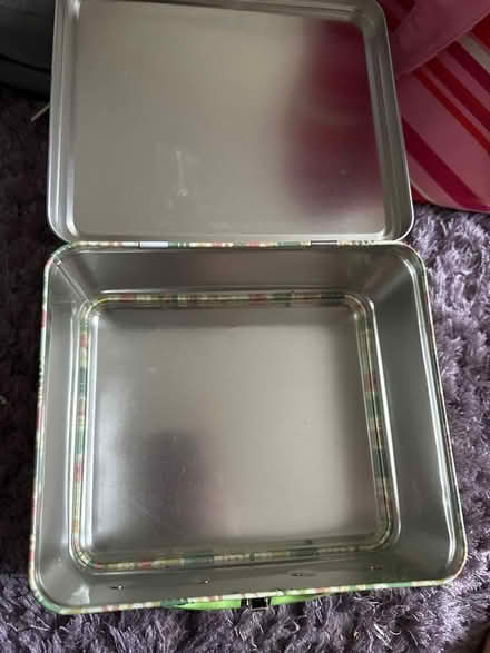 Photo of free Storage tin with handle (Ashford TW15) #3