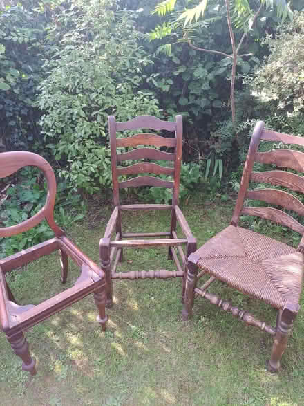 Photo of free 3 antique chair frames (Grange CH48) #1