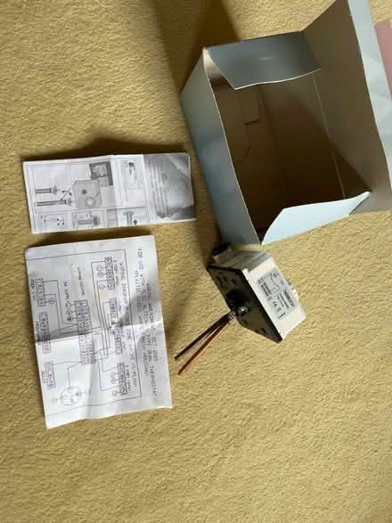 Photo of free Thermostat (De Parys MK40) #3
