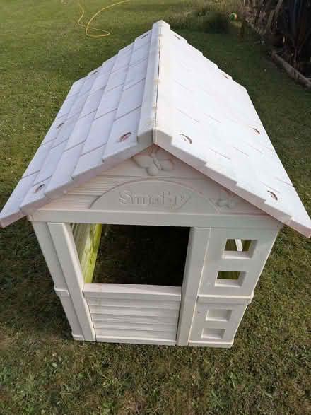 Photo of free Smoby childrens playhouse (Ogmore by Sea CF32) #2