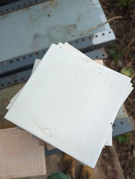 Photo of free White tiles (Leigh-on-Sea SS9) #2