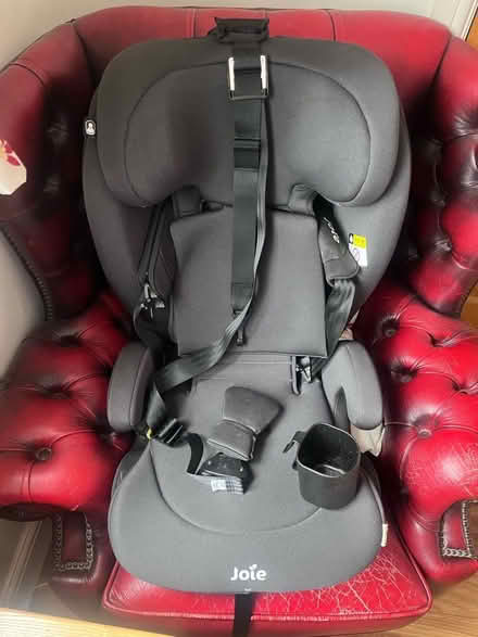 Photo of free Joie i size car seat (Lion Gate TW9) #1