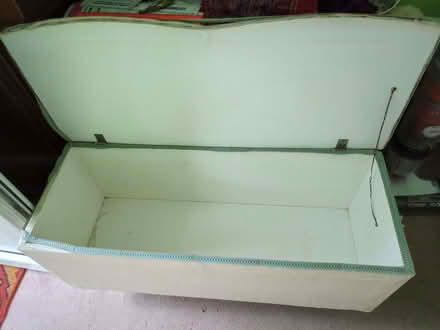 Photo of free Blanket box, ottoman, storage. (Hendon, The Hyde NW9) #2