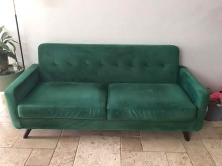 Photo of free Sofa (Eynsford DA4) #1