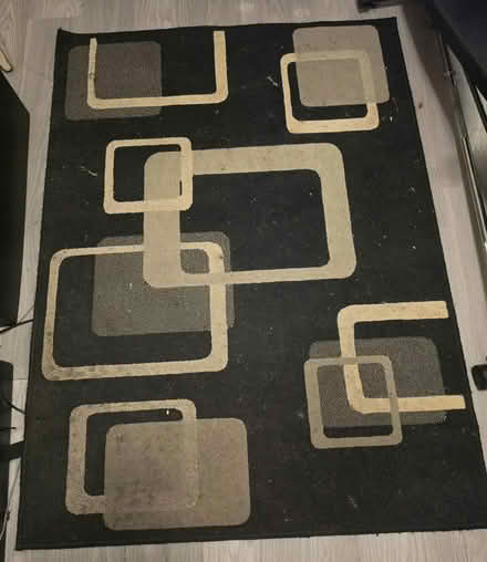 Photo of free Rug (TW2 twickenham) #1