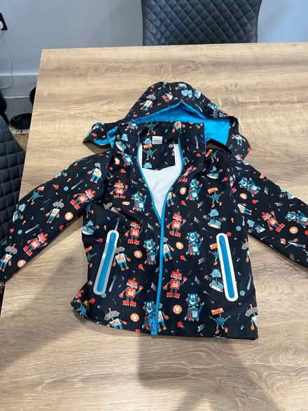 Photo of free Boys jacket 4-5 (Hoddesdon EN11) #1