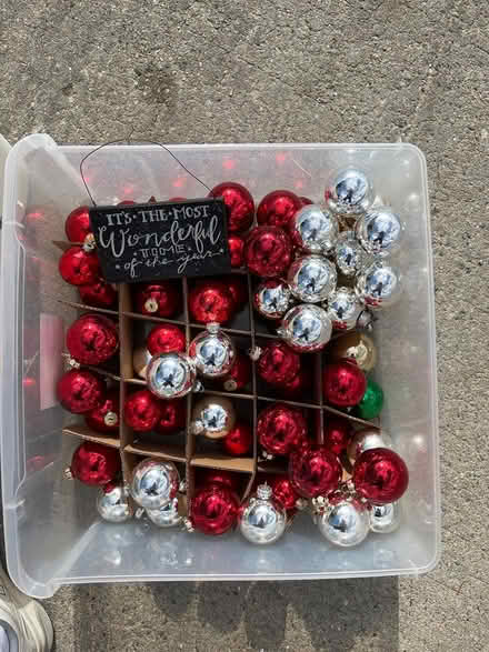 Photo of free Christmas decorations (Oradell) #1