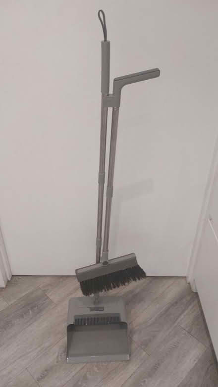 Photo of free Broom + brush + dustpan combo (Ealing Pitshanger W5) #1